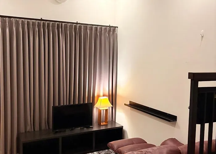 Casa Danasa, Secure And Serene At The Heart Of With 24hr One Gate Security Vakantiehuis Seminyak